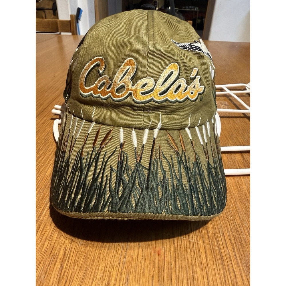 Cabela's Duck Hunting Hat Kudzu Embroidered Mallard Lab Retriever Strapback